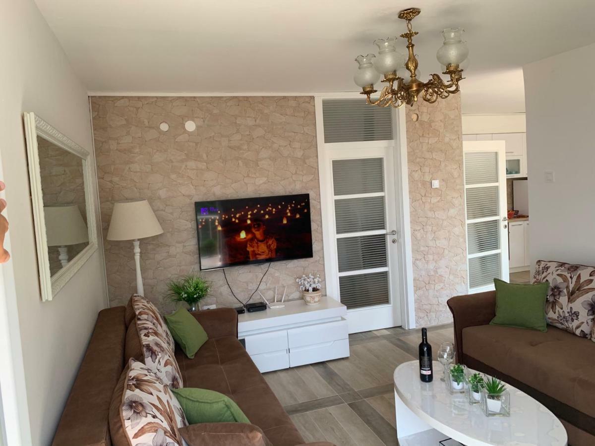Seahaven Apartment Petrovac Exterior photo